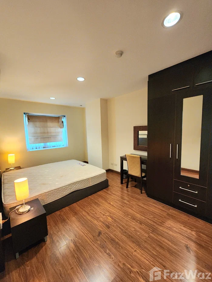 picture Corner unit Warm Minimal Living in a Quiet Thonglor 6803951 - 8/23