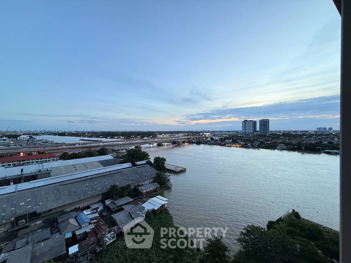 picture 2-BR Condo at The Politan Rive near MRT Phra Nang Klao Bridge (ID 3333674) - 4/6