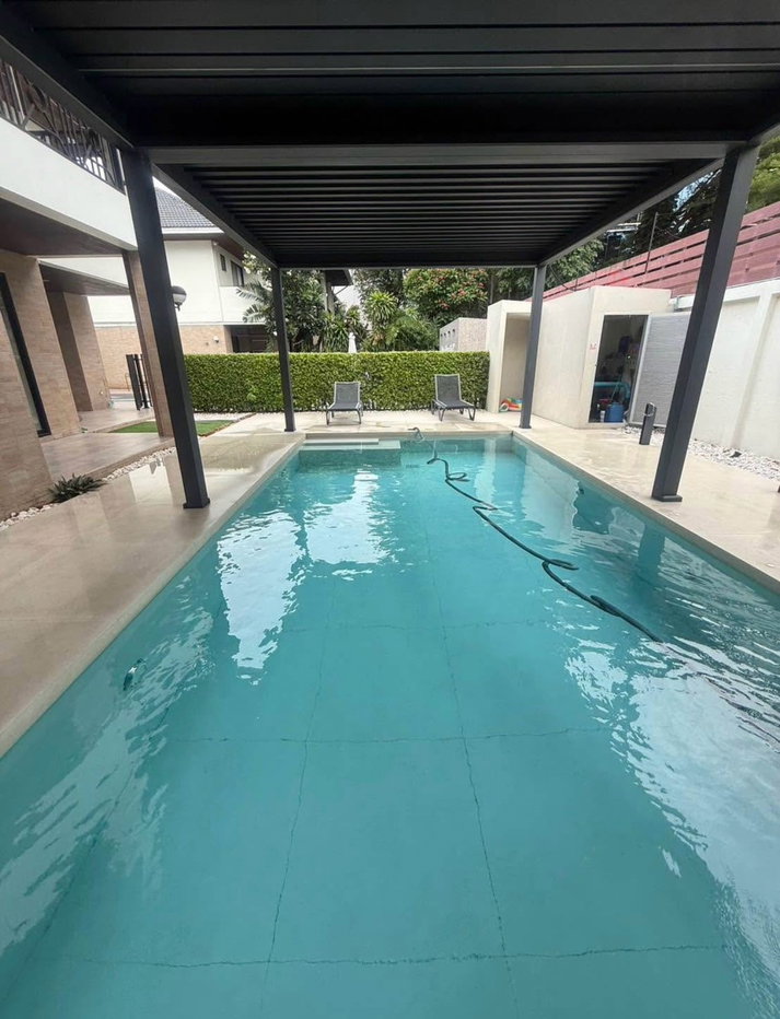 รูป LTHC162340 | Single House for Rent – Soi Pridi 42 | 550 Sq.m. | 5 Beds | 5 Baths | Private Pool | 350K/Month - รูปที่ 2/7