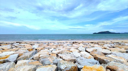 Beachfront Land for Sale in Sam Roi Yot 25+ Metre Beach Frontage (00162529)