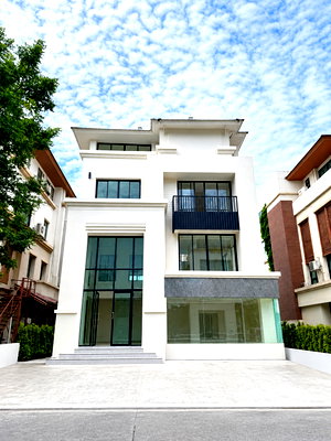 Office for rent Wang Thonglang : For Rent Sale Regent Office Building Regent Ratchada Soi Sahakarn Pramoon