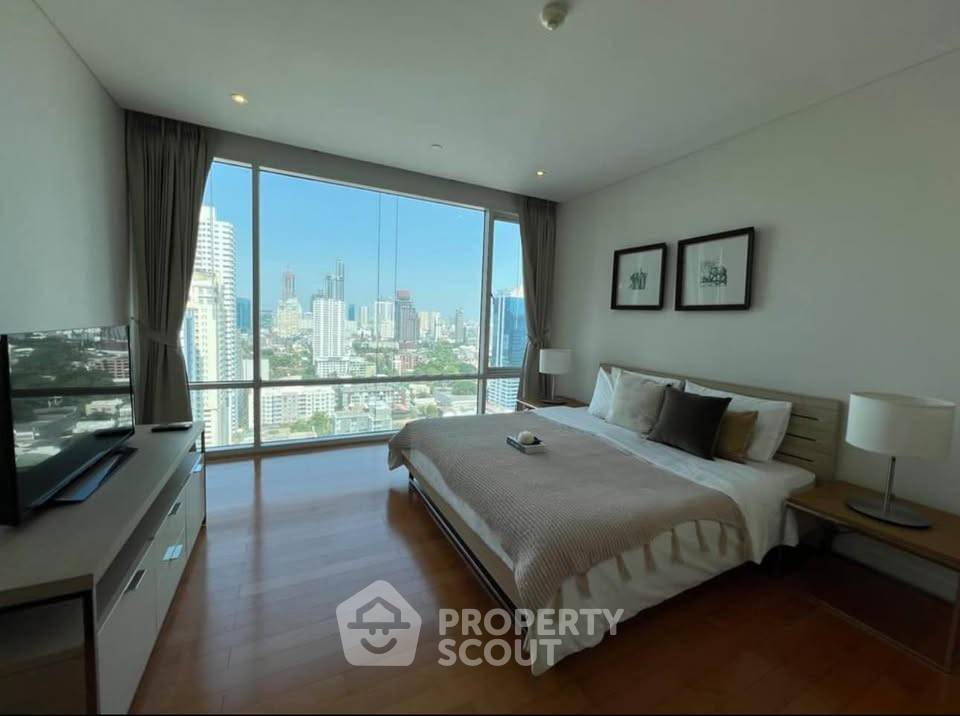 picture 2-BR Condo at Fullerton Sukhumvit near BTS Ekkamai (ID 3335927) - 6/25