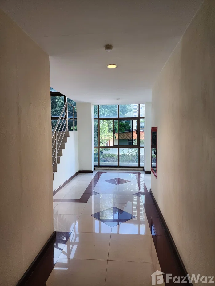 picture Warm Minimal Style in a Quiet Thonglor Setting 🌿🍀☘️🌸☘️🍀 6803853 - 16/17