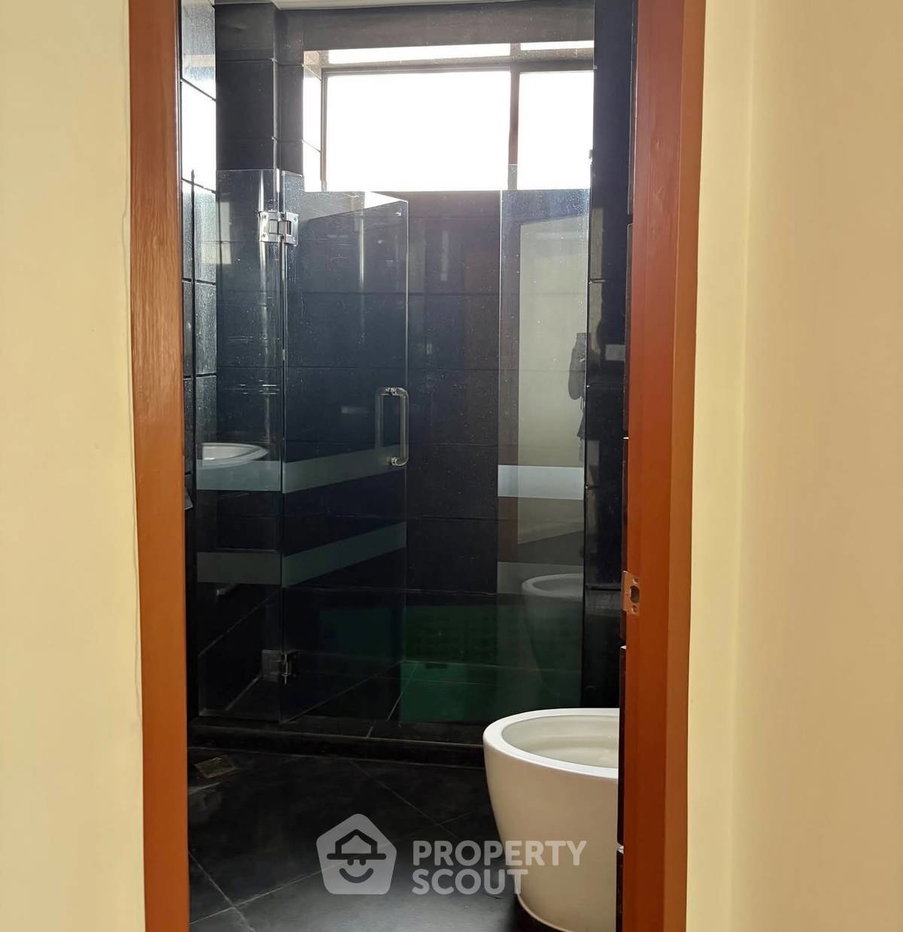 รูป 3 ห้องนอน 220 ตร.ม. River House Condominium ใกล้ MRT หัวลำโพง (ID 3333688) - รูปที่ 11/19