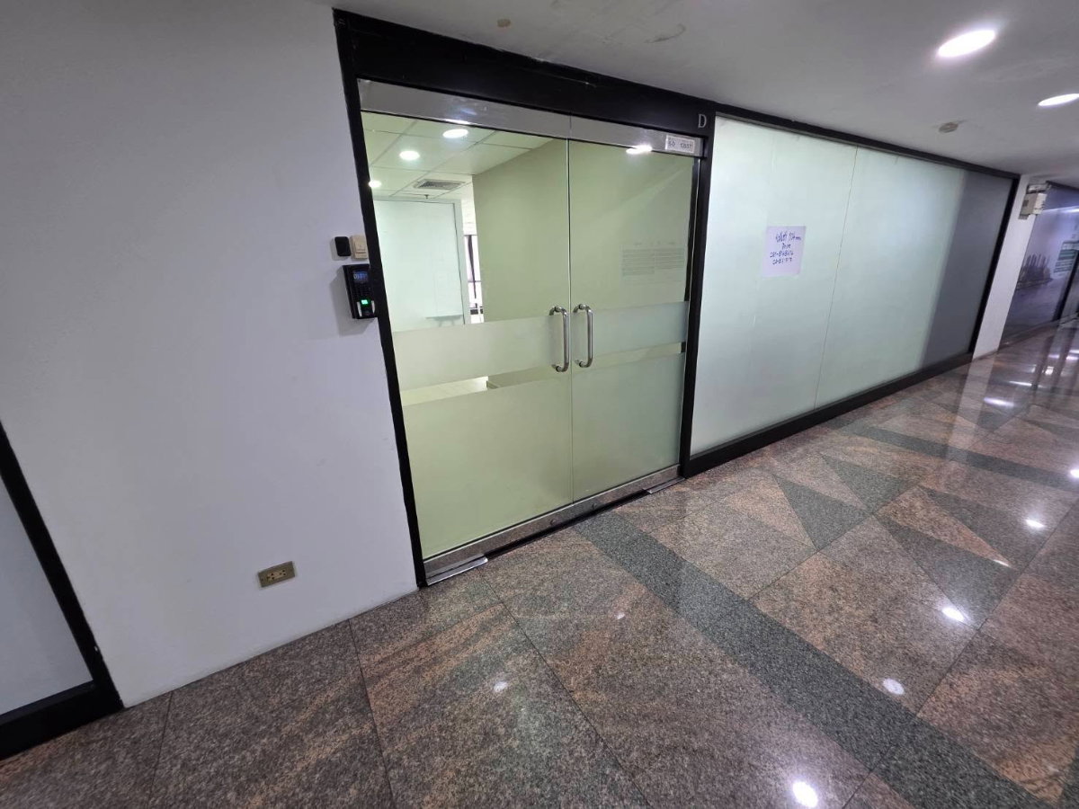 picture #OHR50 Office Space for Rent 📍 Connected to BTS Phaya Thai - 7/8