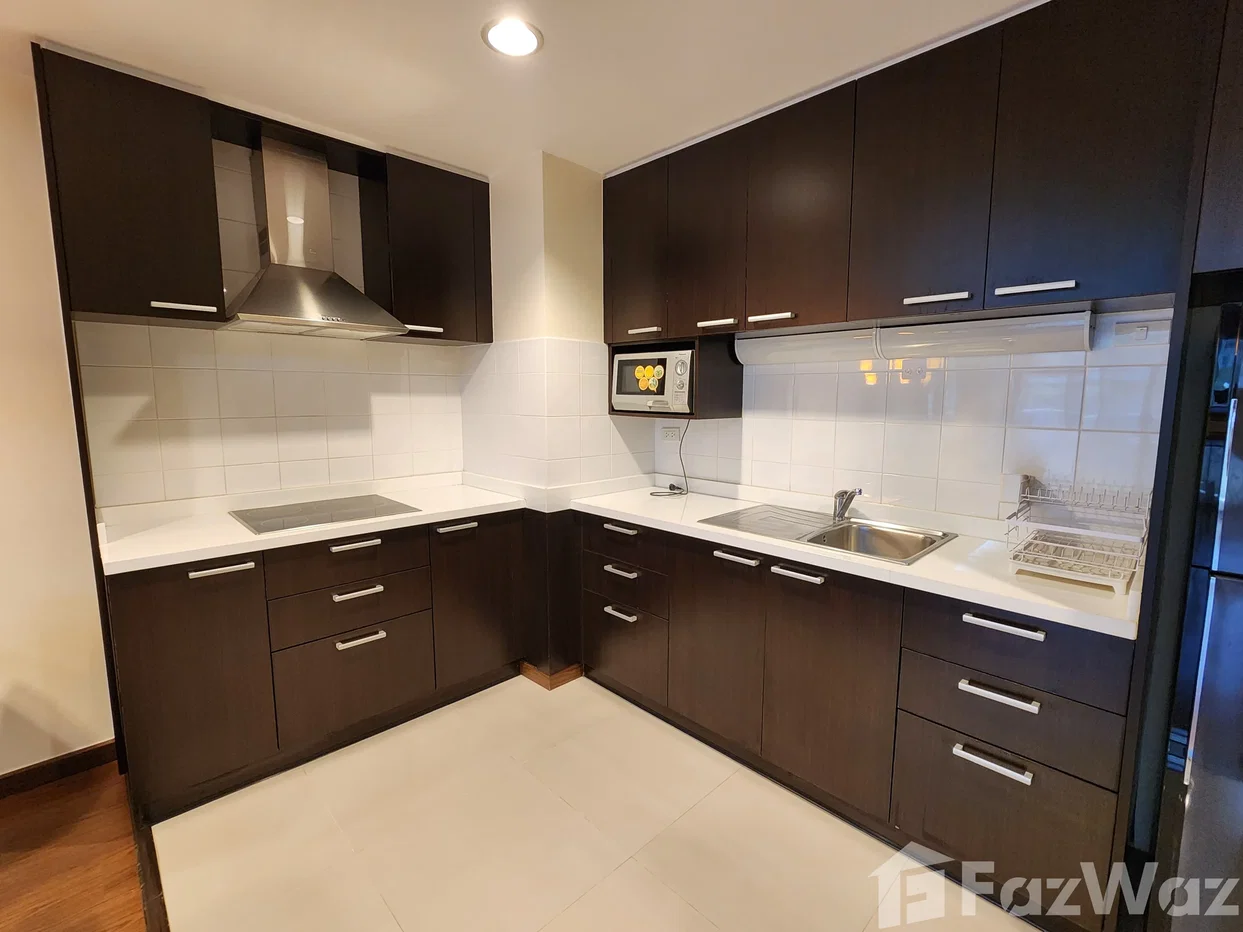 picture Warm Minimal Style in a Quiet Thonglor Setting 🌿🍀☘️🌸☘️🍀 6803853 - 4/17