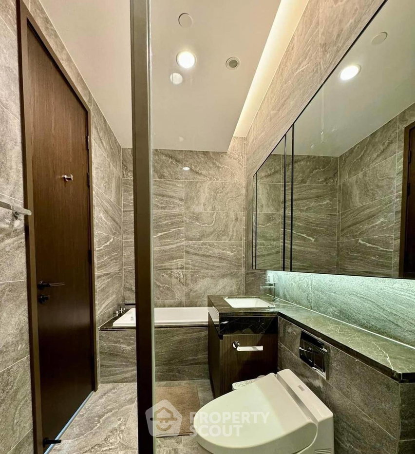 picture 31st-Floor 2-BR The Esse Sukhumvit 36 Near BTS Thong Lor (ID 2893584) - 9/10