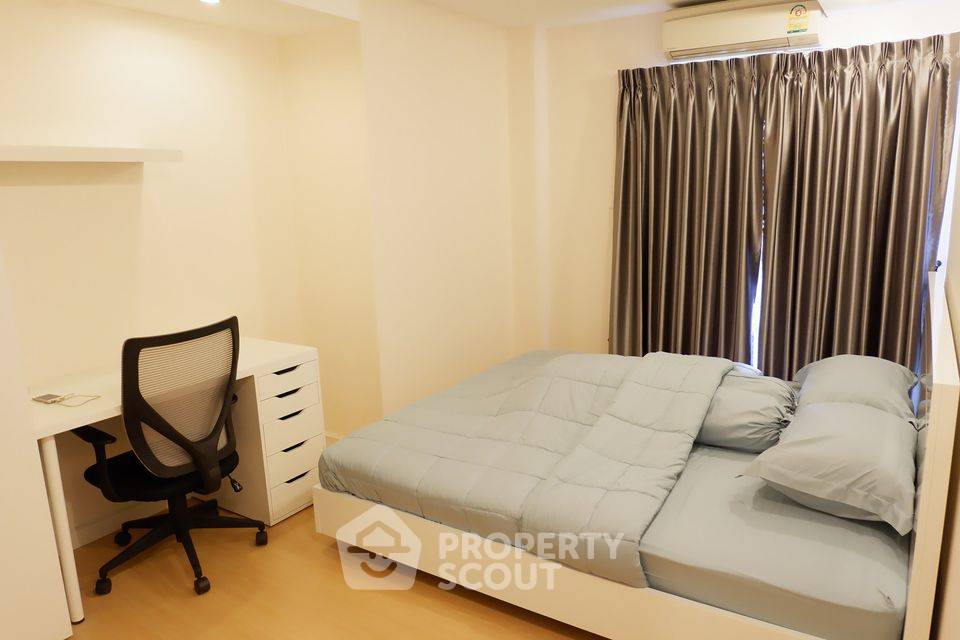 picture 1-BR At Zenith Place @ Sukhumvit Near BTS Phra Khanong (ID 381947) - 4/13