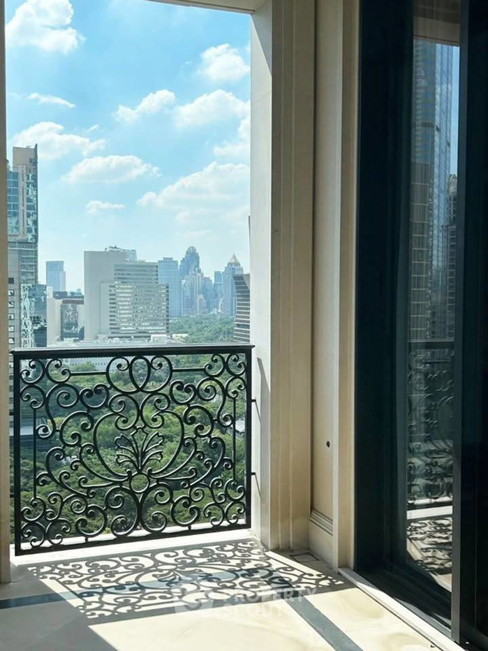 picture 200m To BTS Phloen Chit | 2-BR 98 Wireless For Sale (ID 3058199) - 9/11