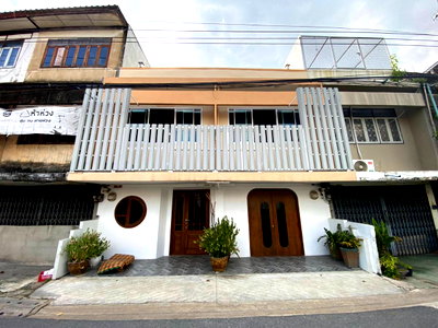 บ้านเดี่ยว ถนนประชาอุทิศ ทุ่งครุ : SPP141 ขายทรัพย์ลงทุนพร้อมผู้เช่า สุขสวัสดิ์ 9** 💰 **2 คูหา 2 โฉนด เพียง 5.29 ล้านบาท