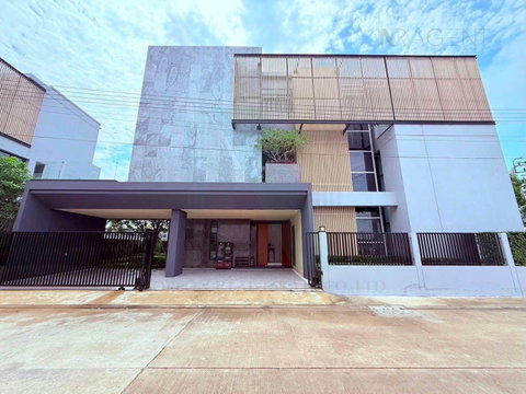 For Rent 3-story House THE MASTER RATCHAPRUEK - MAHA CHESADABODINDRANUSORN BRIDGE 3 bedroom 4 bathroom