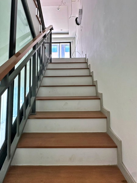 picture Townhouse for Sale at Arnintown Tientalay 7 - 4/13