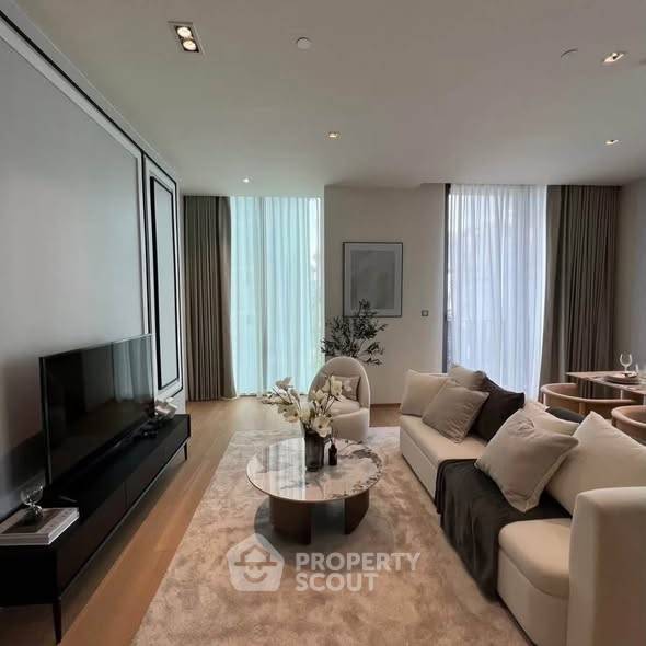 picture Spacious 2-BR 90 Sqm At 28 Chidlom, 300m To BTS Chit Lom (ID 3335936) - 1/9
