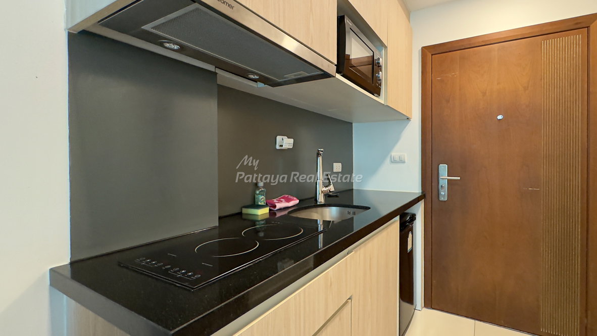 picture 🛏️ Studio - 🛁 1 Bath - 🏙️ Pool View - 🇹🇭 COMPANY name - 🏢 Laguna Beach Resort 2 Pattaya - Ref: LBR2J42 - 1/8