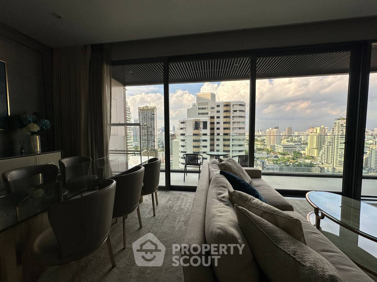 รูป ใกล้ BTS พร้อมพงษ์ 100 ม. | คอนโด 2 ห้องนอน ชั้น 21 Vittorio Sukhumvit 39 (ID 888763) - รูปที่ 14/16