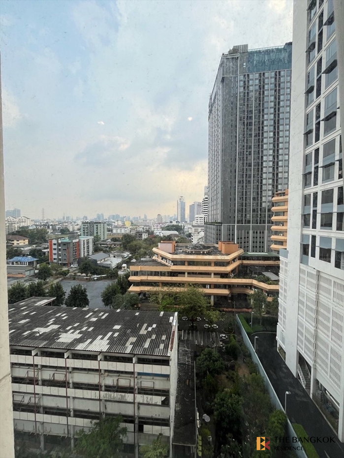รูป ✨Beautiful unit!  Great value ✨ The Saint Residences near MRT Phahonyothin - รูปที่ 9/9