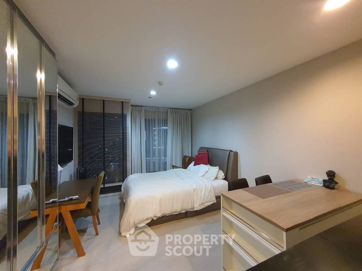 picture 19th-Floor 1-BR At Rhythm Sukhumvit 36-38 Near BTS Thong Lor (ID 3217232) - 2/7