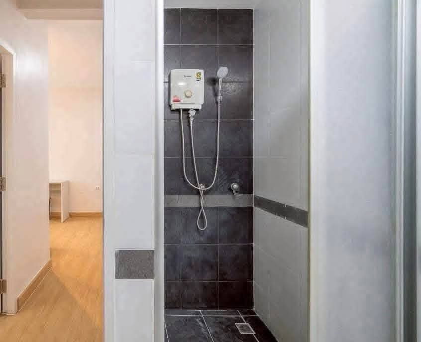 picture For rent A Space Sukhumvit 77 **ready to move in** - 8/9