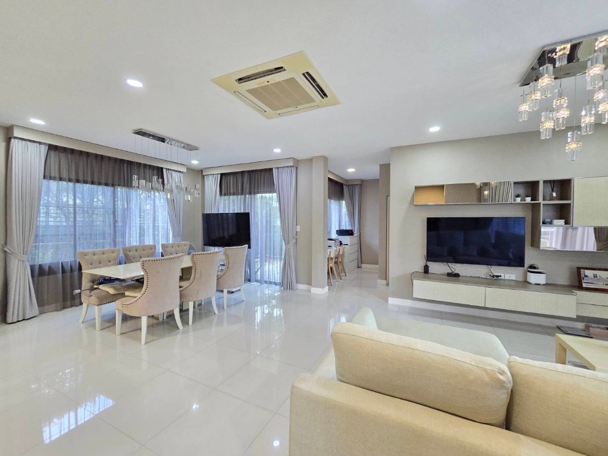 รูป 🏡✨ ให้เช่าบ้านเดี่ยวหรู มัณฑนา เลค วัชรพล | ใกล้ทะเลสาบและคลับเฮ้าส์ - รูปที่ 3/10