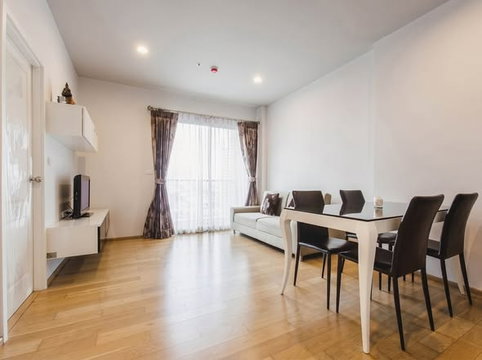 AA682041 | 1Bed | 1Bath | BTS Krung Thon Buri | 49.5sqm | THB 20,000/mo | Fl.16 — Hive Sathorn Sathorn-Krung Thonburi