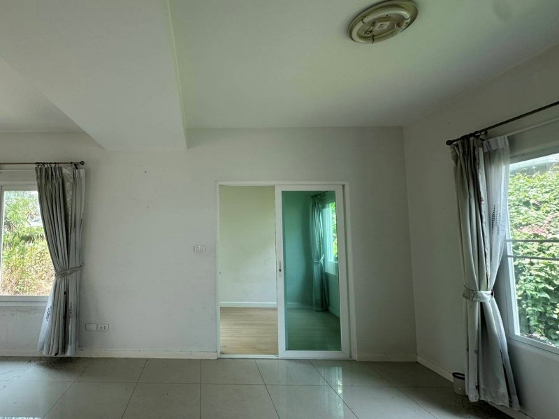 picture Detached House for Sale at Villaggio Rama 2 - 9/15