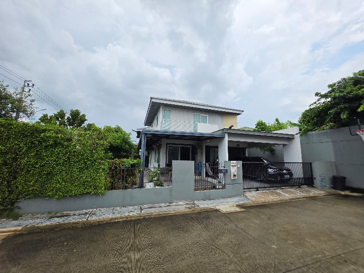 รูป บ้านเพื่อลูก กับบ้านเดี่ยวที่ทั้งส่วนตัว ราคาดีสุดในไซต์นี้ ที่ Inizio 3 ปิ่นเกล้า-วงแหวน - รูปที่ 2/15