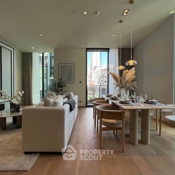 picture Spacious 2-BR 90 Sqm At 28 Chidlom, 300m To BTS Chit Lom (ID 3335936) - 3/9