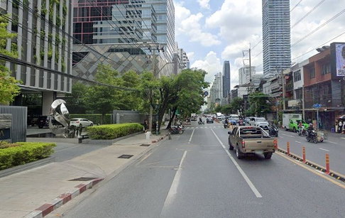 ขายตึก 6 ชั้น พร้อมอยู่ แถวสุขุมวิท 39 ใกล้ BTS พร้อมพงษ์