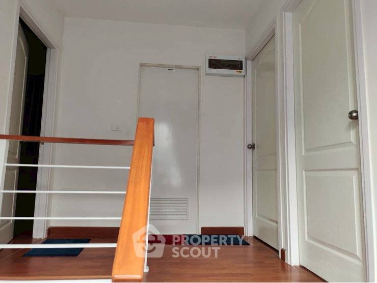 picture 4-BR House in Sala Klang (ID 3330394) - 3/18
