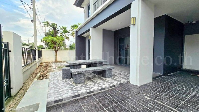 รูป บ้านเดี่ยว เอ็น ซี ออนกรีน ฌาร์ม คลาสสิก ติดสนามกอล์ฟธัญญะธานี หลังริม ต้นโครงการติดสวน - รูปที่ 4/30