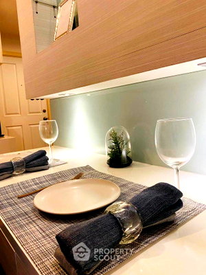 Condos for sale : 100m To BTS Ratchayothin | 1-BR Lumpini Place Ratchayothin (ID 648664)