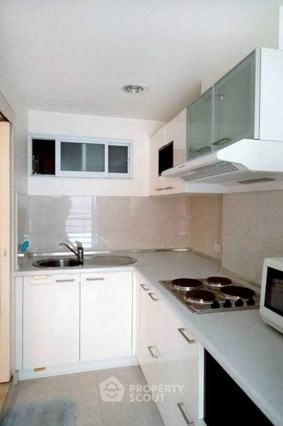 picture 2-BR Condo at Lumpini Suite Sukhumvit 41 near BTS Phrom Phong (ID 2640526) - 6/13