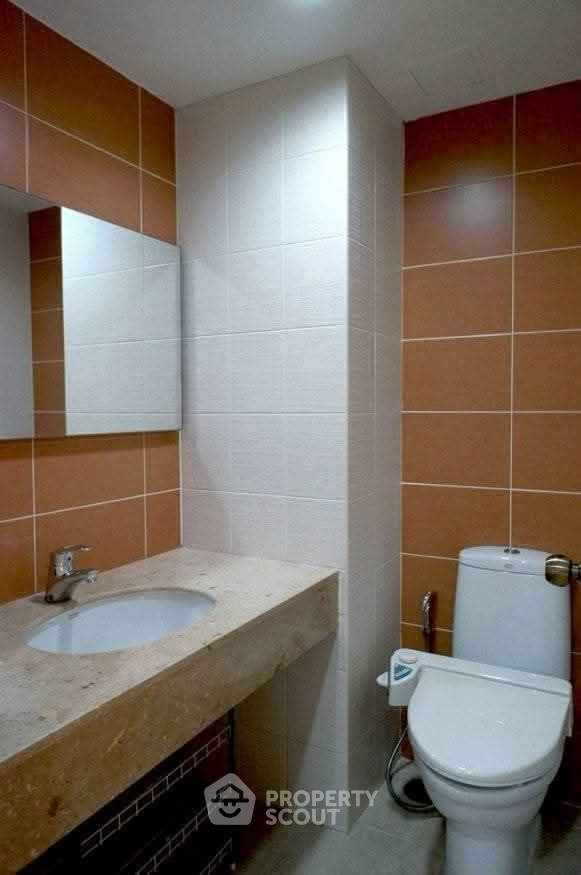picture 2-BR Condo at Lumpini Suite Sukhumvit 41 near BTS Phrom Phong (ID 2640526) - 12/13