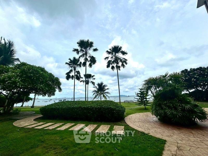 รูป คอนโด 1 ห้องนอน ขนาด 61 ตร.ม. ให้เช่า Golden Coast Si Racha (ID 3034855) - รูปที่ 15/17