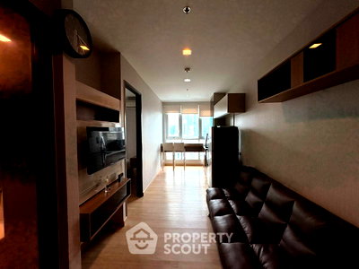 คอนโดให้เช่า : คอนโด 1-ห้องนอน ที่ ริธึ่ม สาทร ใกล้ BTS สะพานตากสิน (ID 327931)
