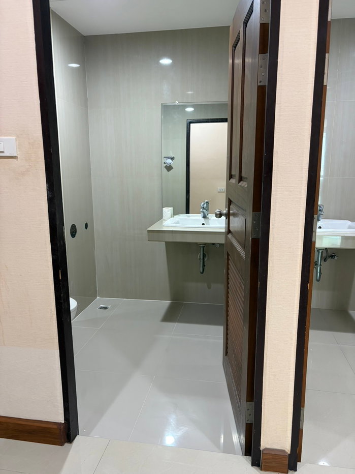 รูป เช่า โฮมออฟฟิศ 4 ชั้น | 400 ตร.ม. | 49 ตร.ว. | เช่า 40,000 บาท/เดือน”  - รูปที่ 5/12