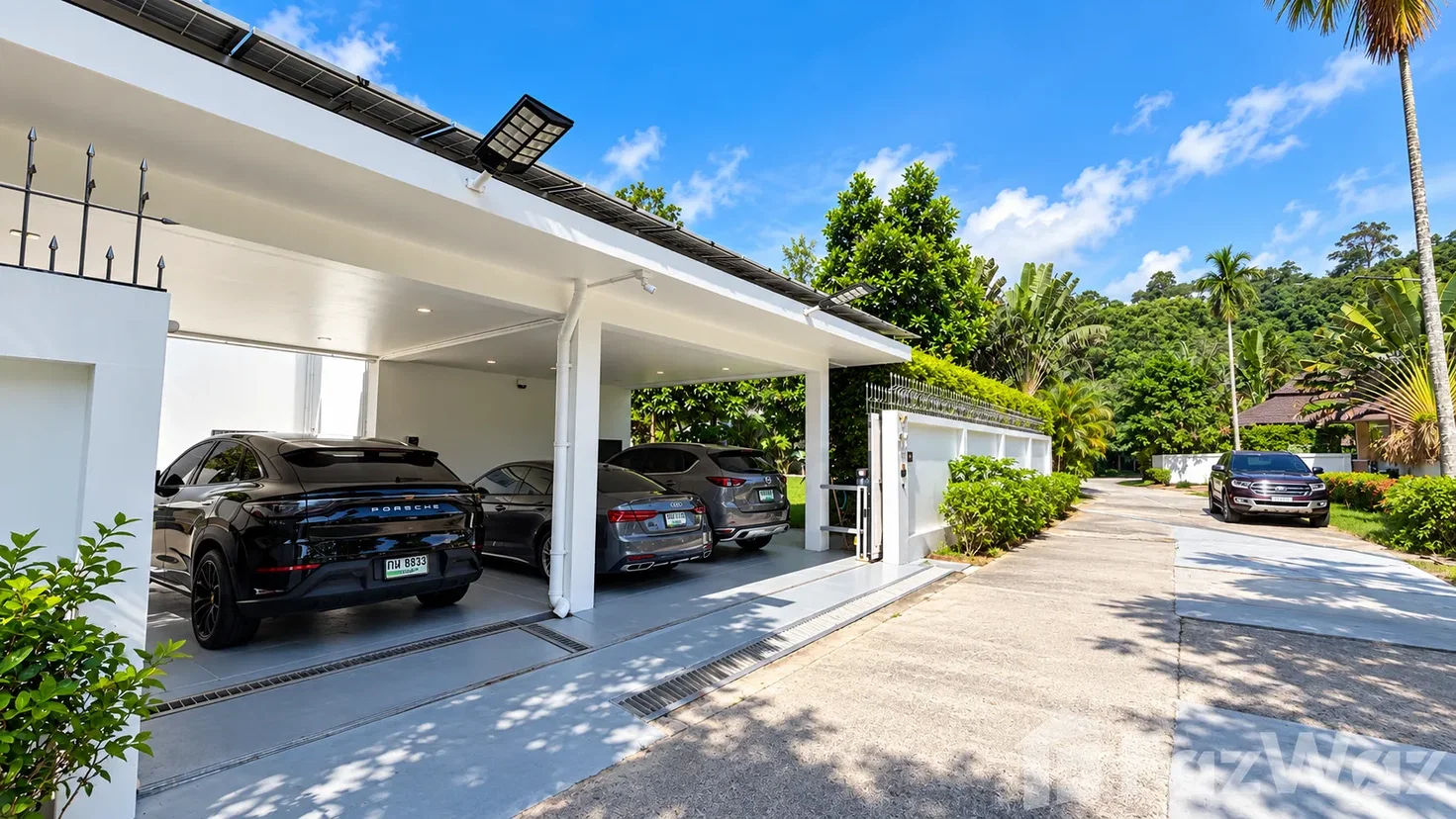 picture 3 Bedroom House for sale in Kamala, Phuket  6802872 - 2/12