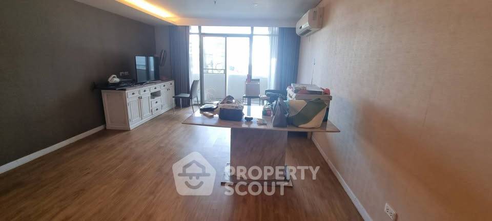 picture 3-BR Condo at Siamese Nang Linchee in Chong Nonsi (ID 3339908) - 5/16