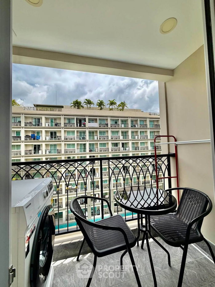 picture 1-BR Condo at Dusit Grand Park 2 close to Pattaya (ID 3339225) - 6/14