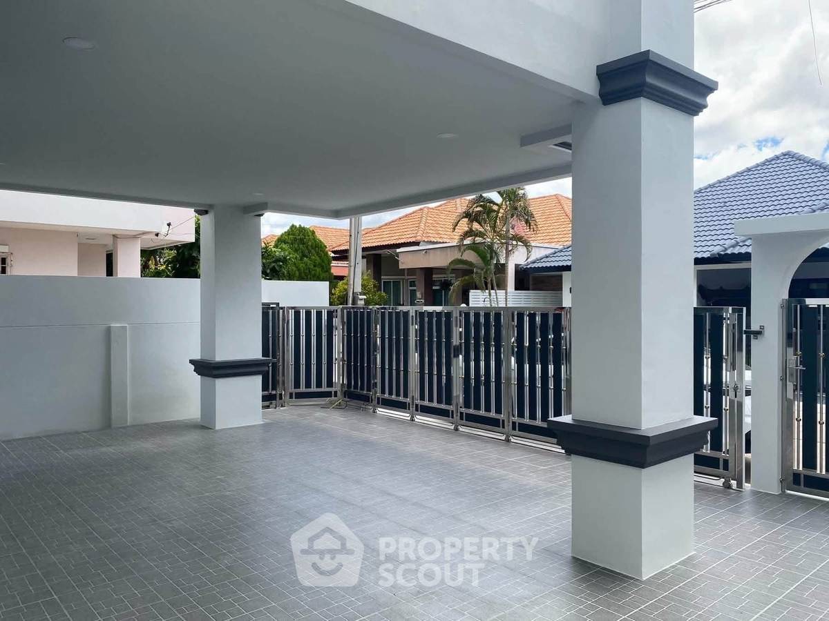 รูป บ้าน 3-ห้องนอน ใกล้ เมืองพัทยา (ID 3340840) - รูปที่ 30/30