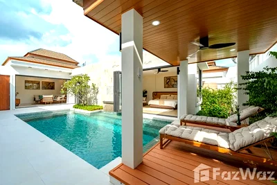 Houses for sale Muang Phuket Phuket : 3 Bedroom Villa for sale in Rawai, Phuket  6806271
