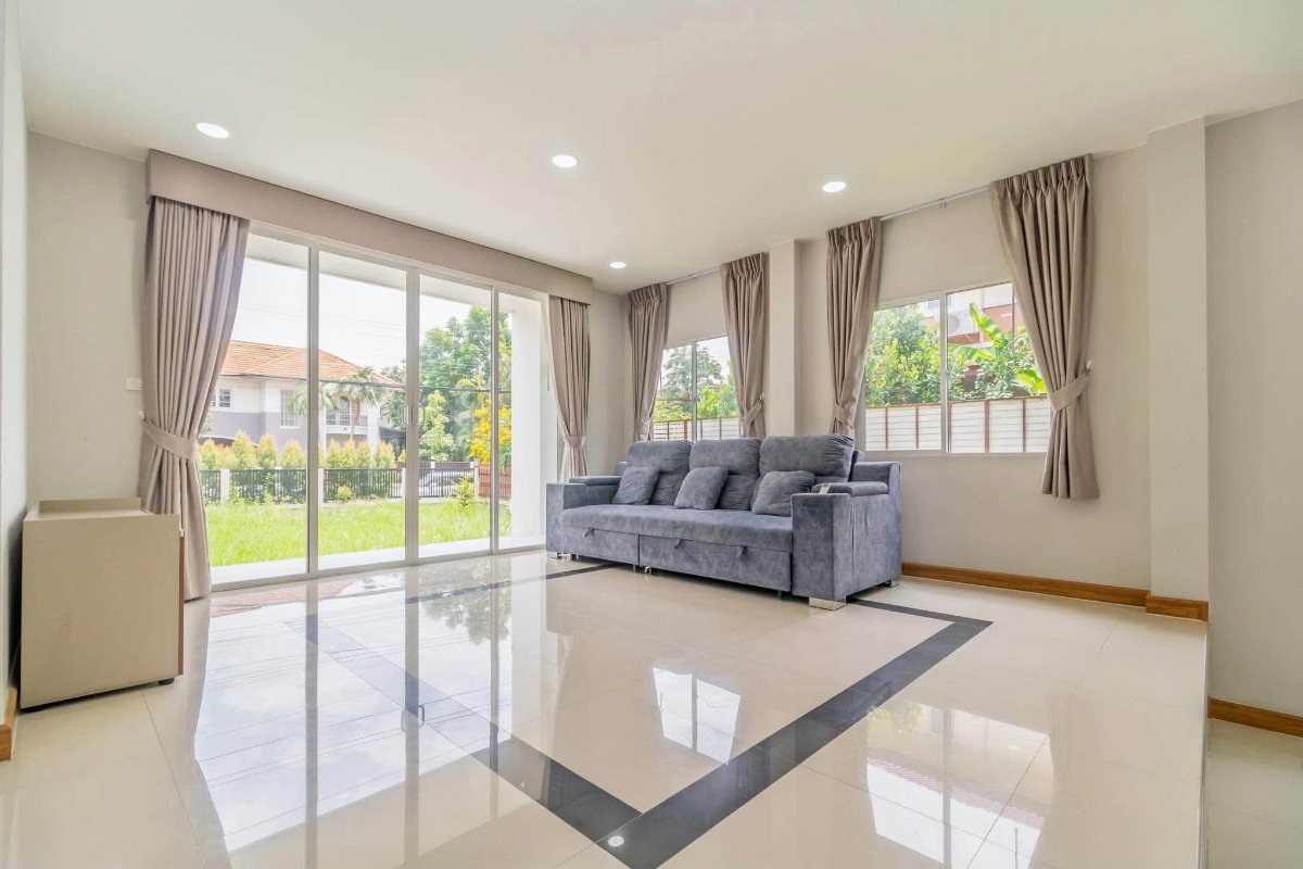 รูป ให้เช่า บ้านเดี่ยว Lalin in the Park Watcharapol–Phahon Yothin | รีโนเวทใหม่ | ที่ดิน 122 ตร.ว. | Pet Friendly | จอดรถ 6 คัน - รูปที่ 2/30
