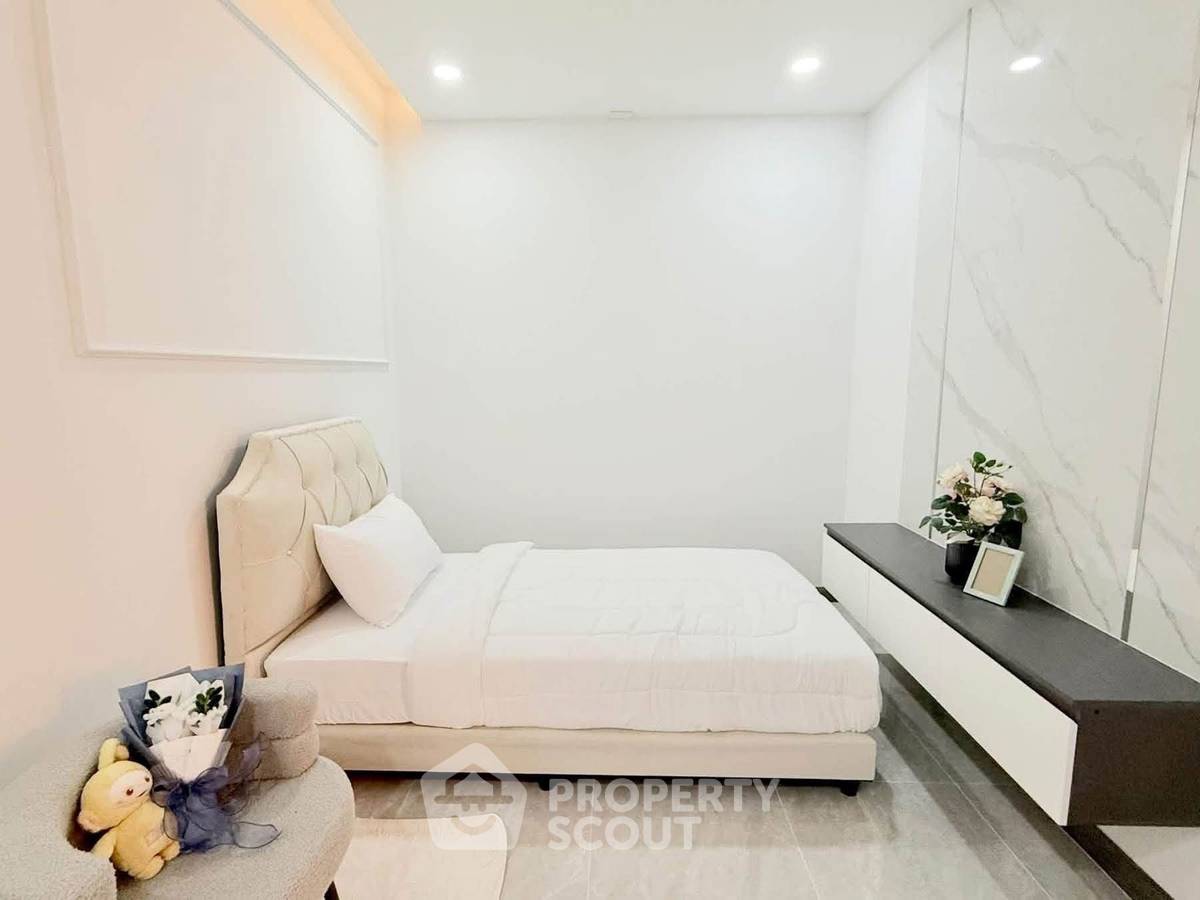 รูป บ้าน 3-ห้องนอน ใกล้ เมืองพัทยา (ID 3340840) - รูปที่ 19/30