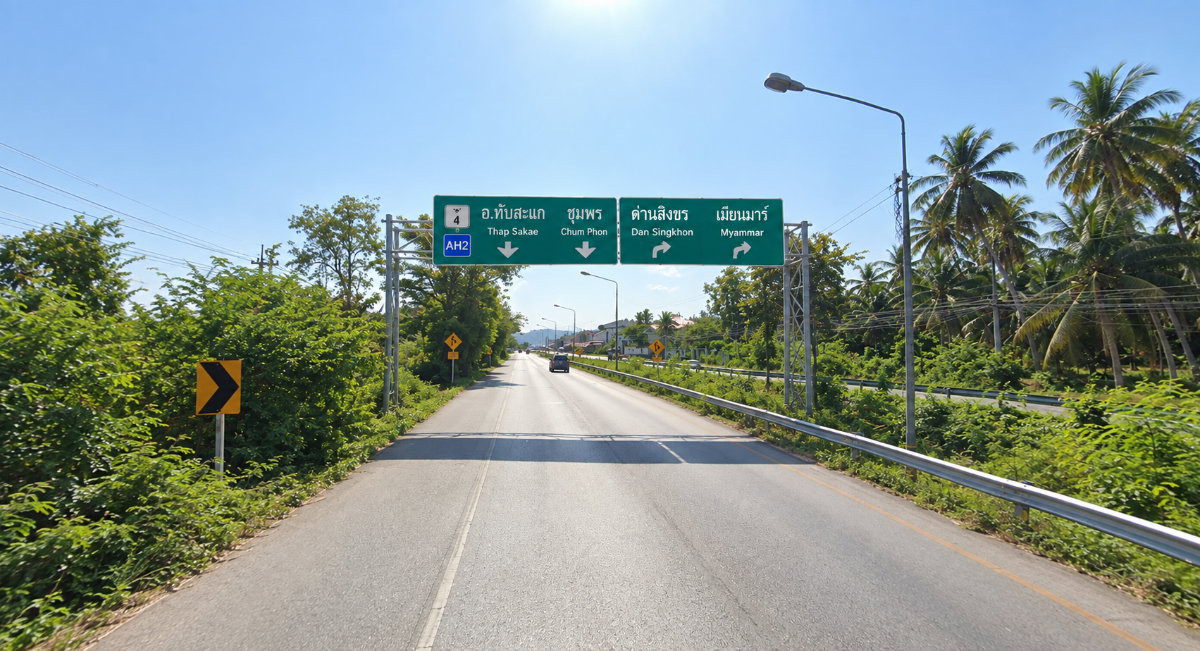 รูป ขายที่ดิน 37 ไร่ ติดถ.เพชรเกษม ใกล้สี่แยกด่านสิงขร เข้าออก 2 ถนน - รูปที่ 4/4
