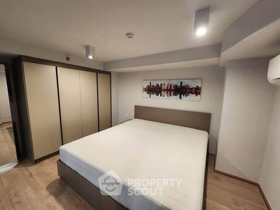 picture 30th-Floor 1-BR At Ideo Rama 9 - Asoke, 300m To MRT Phra Ram 9 (ID 3340632) - 4/7