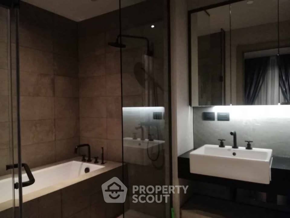 picture 2-BR Condo at The Lofts Asoke near MRT Phetchaburi (ID 3340149) - 15/18