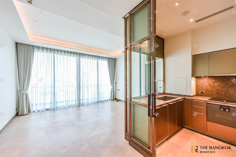 The Residences At Mandarin Oriental Bangkok Luxuriously Elevated Unit