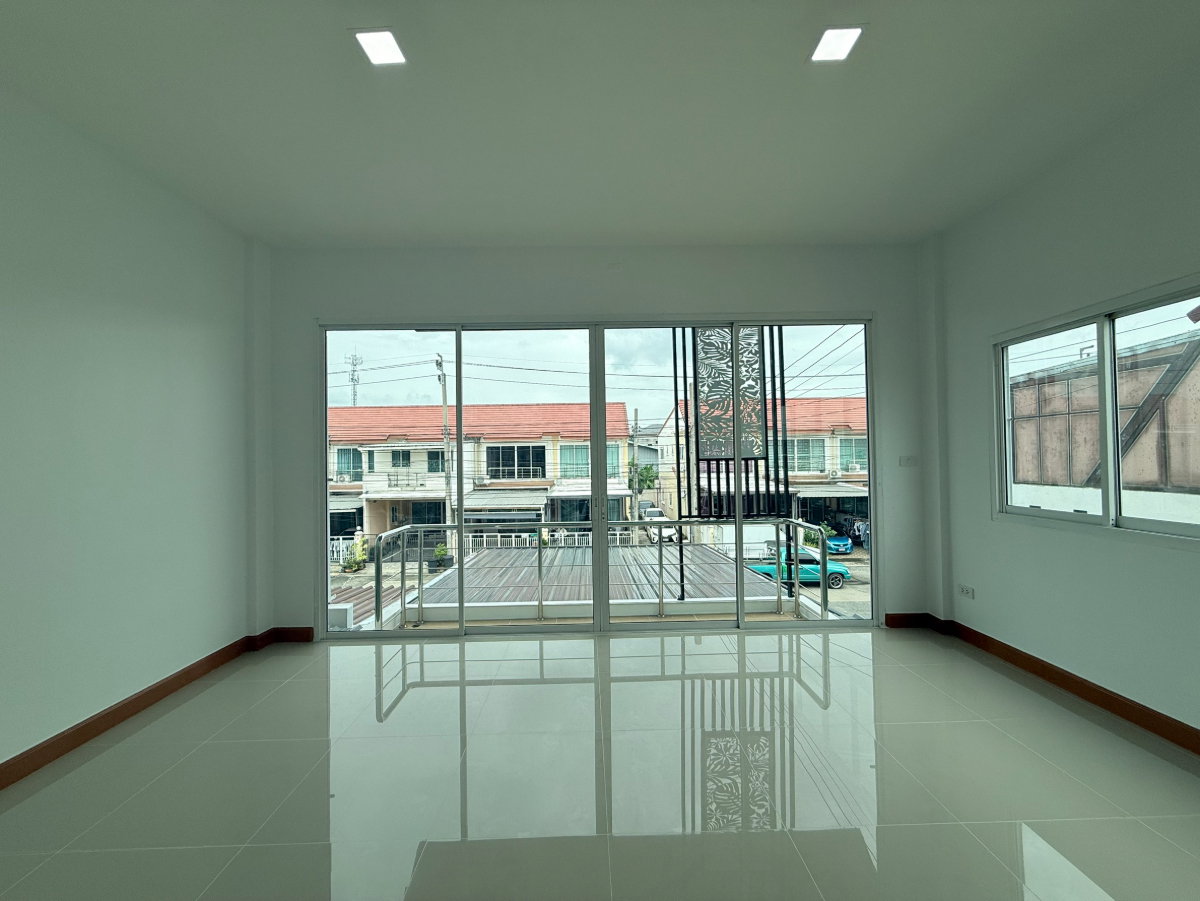 รูป หมู่บ้าน ร่มทิพย์ ปาร์ค หทัยราษฎร์33 บางชัน คลองสามวา ทาวน์เฮ้าส์2ชั้น รีโนเวทใหม่ ทำเลดี ใกล้ตลาดมีนบุรี รถไฟฟ้าสายสีชมพู - รูปที่ 22/33