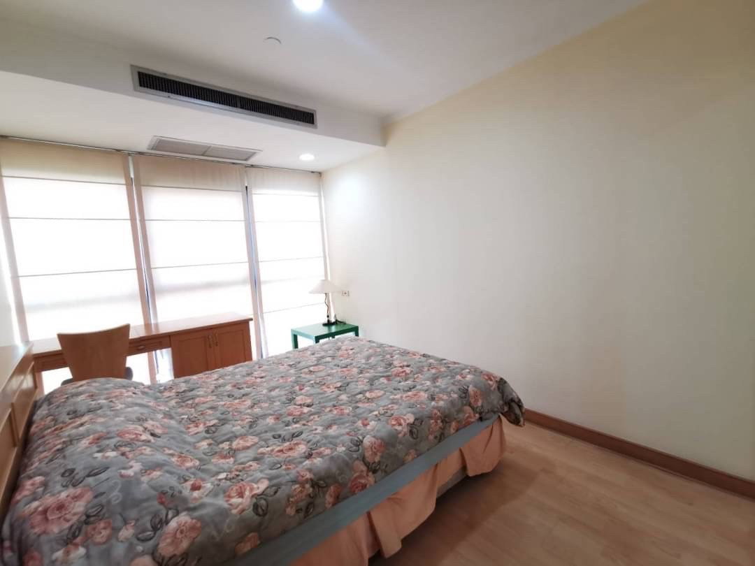 picture Sathorn Garden Condominium (South Sathorn Rd.), - 7/12