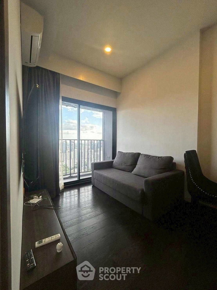 picture 45th-Floor 1-BR At Park Origin Thonglor Near BTS Thong Lor (ID 2301446) - 2/16